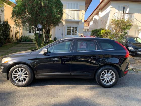 VOLVO XC60 3.0 COMFORT AWD TURBO GASOLINA 4P AUTOMÁTICO VOLVO XC60 3.0 COMFORT AWD TURBO GASOLINA 4P AUTOMÁTICO